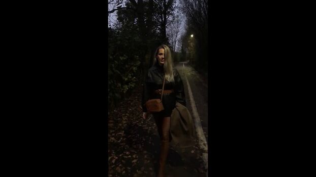 Full leaked Foxyboots private photo