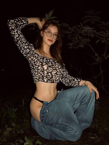 Full leaked Foxyjenny private onlyfans photo