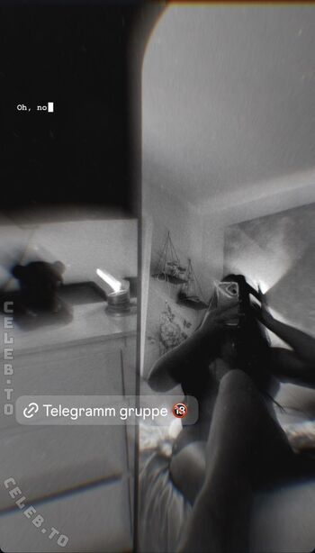 Full leaked Foxyone offziell private onlyfans photo