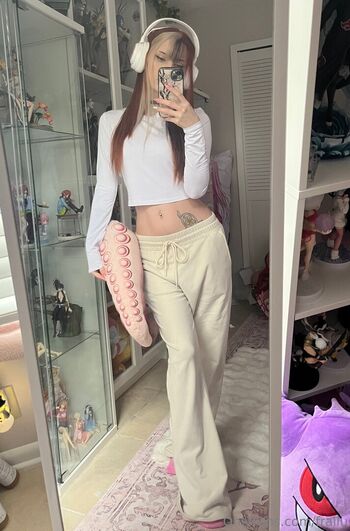 Full leaked Frailu  page private photo