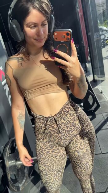 Full leaked Frandemilhoess private onlyfans photo