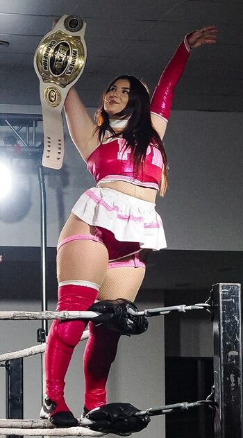 Full leaked Frankie b page private onlyfans photo