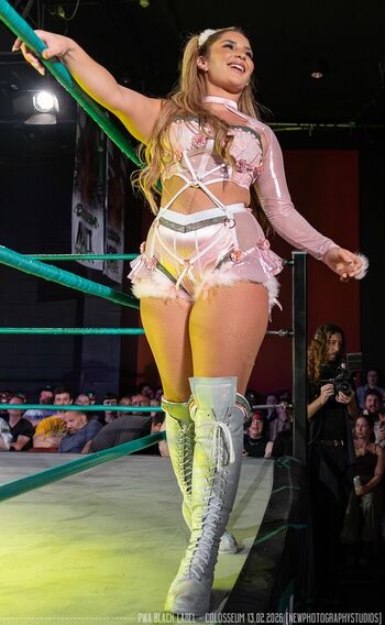 Full leaked Frankie b page private onlyfans photo