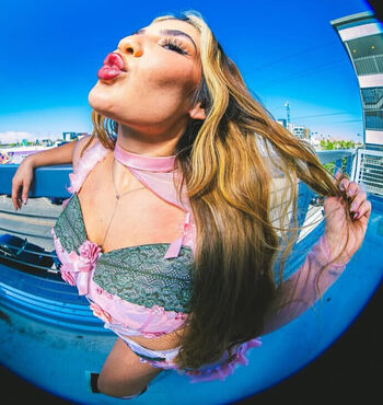 Full leaked Frankie b private onlyfans photo