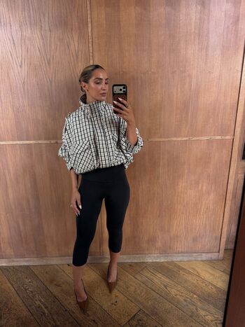Full leaked Frankie bridge private photo