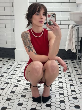 Full leaked Frankieroselli private photo