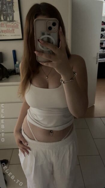 Full leaked Franziihtz private onlyfans photo