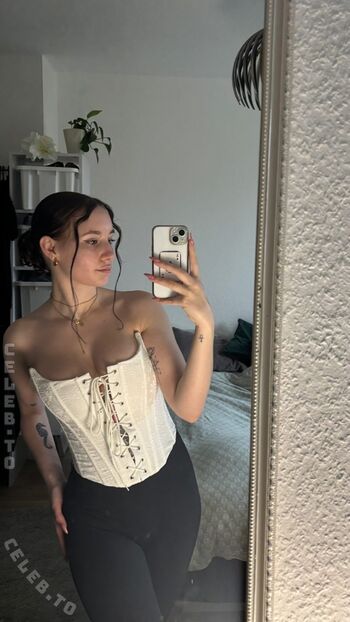 Full leaked Franzisunshine private photo