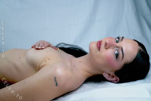 Full leaked Freckles asmr private onlyfans photo