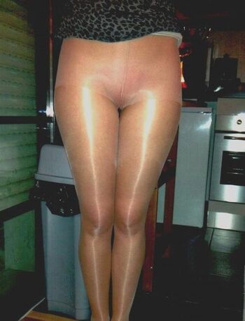 Full leaked French fetish private photo