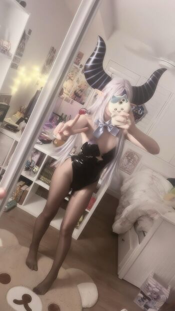 Full leaked Frenchybread private onlyfans photo