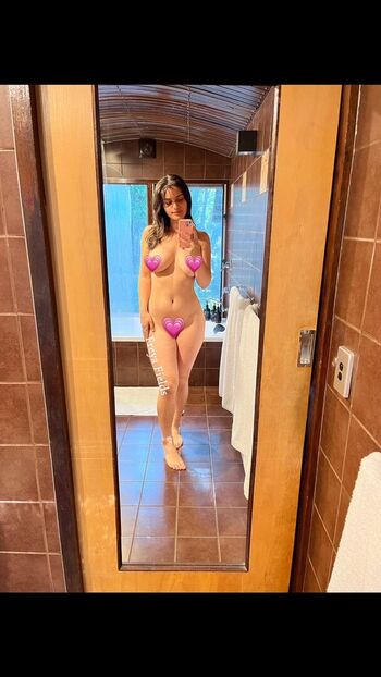 Full leaked Freya field private onlyfans photo