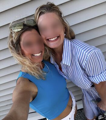 Full leaked Freyadevries private photo