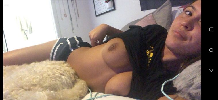 Full leaked Fuckella private onlyfans photo