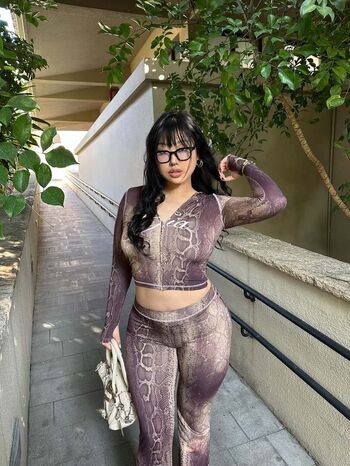 Full leaked Fulltimesugarmom private onlyfans photo