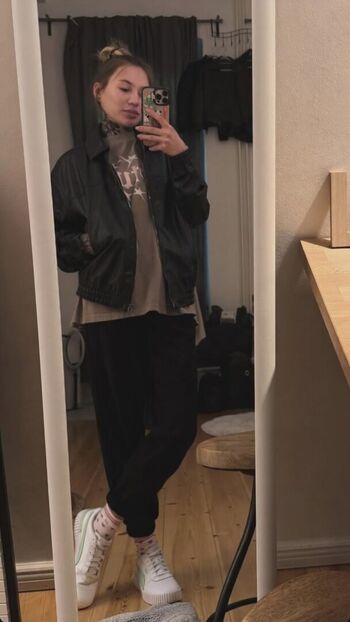 Full leaked Future star elizabeth private photo