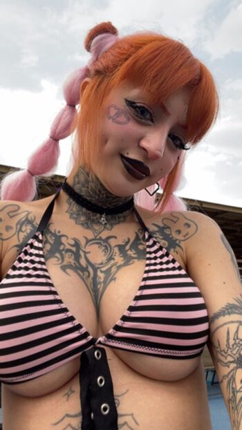 Full leaked Fuxxipetite private photo