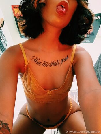 Full leaked Fvckinggshit private onlyfans photo