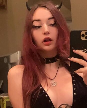 Full leaked Gth bunnii private photo