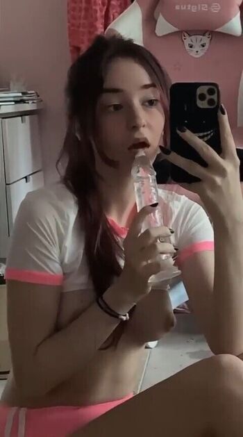 Full leaked Gth bunnii private photo
