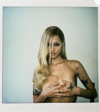 Full leaked Gabbriette private onlyfans photo