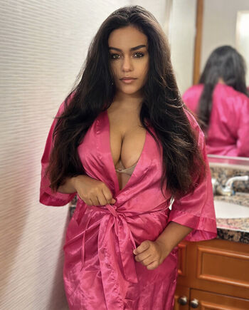 Full leaked Gabbyb music private photo