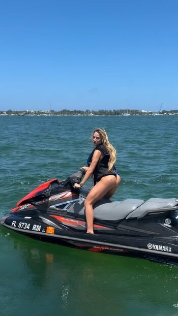 Full leaked Gabi martins private photo
