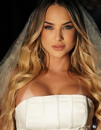 Full leaked Gabi martins private photo