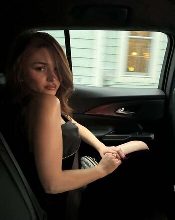 Full leaked Gabi sklar private photo