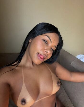 Full leaked Gabibombom private photo