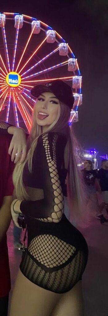 Full leaked Gabiirmattos private onlyfans photo