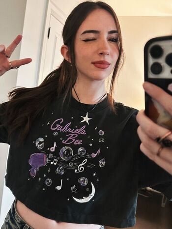 Full leaked Gabriela bee private photo
