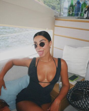 Full leaked Gabriela versiani private photo