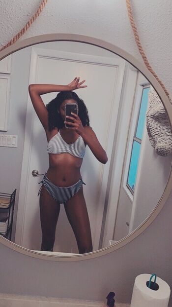 Full leaked Gabriella bell private onlyfans photo