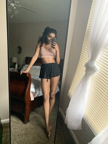 Full leaked Gabriella bell private onlyfans photo