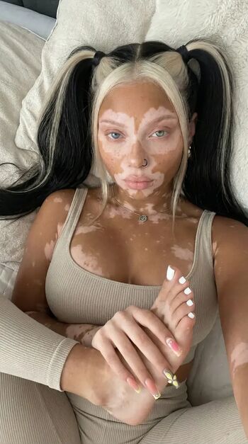 Gabriella Einars Smith