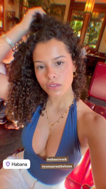 Full leaked Gabriella saraivah page private onlyfans photo