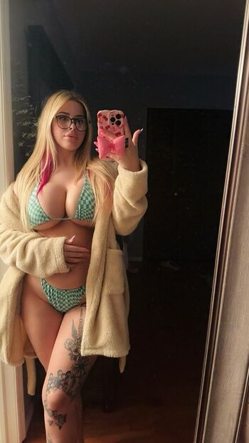 Full leaked Gabs handly private onlyfans photo