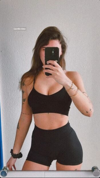 Full leaked Gabychaaw private photo