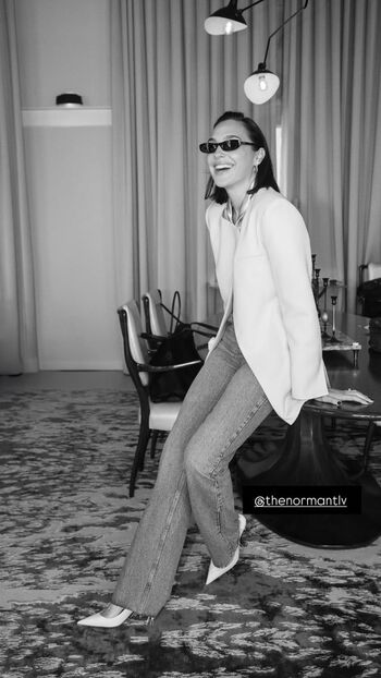 Full leaked Gal gadot private photo