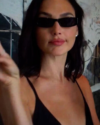 Full leaked Gal gadot page private photo