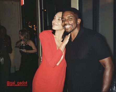 Full leaked Gal gadot private photo