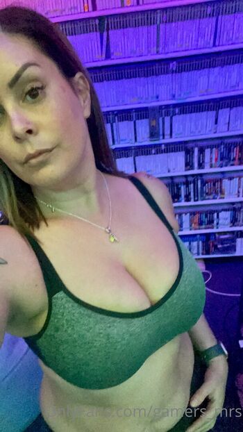 Full leaked Gamers mrs private photo