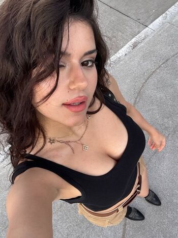 Full leaked Gamzzeyss private onlyfans photo