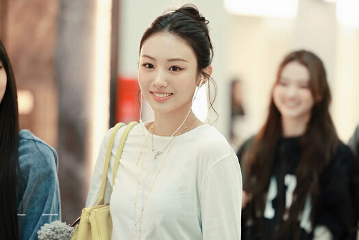 Full leaked Gawon page private onlyfans photo