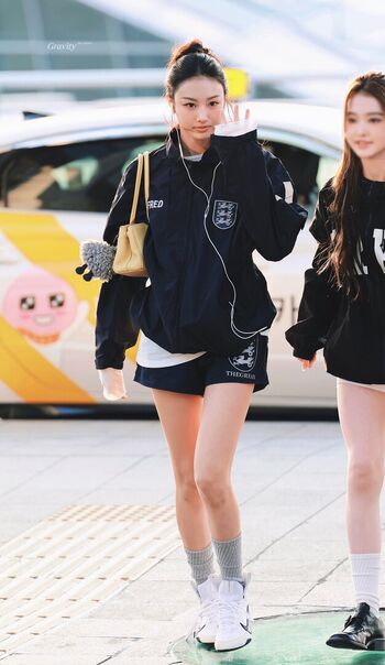 Full leaked Gawon page private onlyfans photo