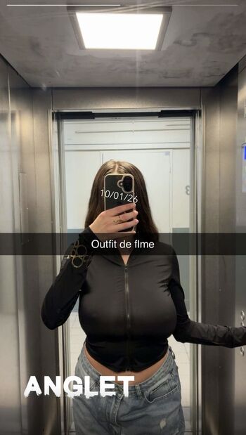 Full leaked Gaxllxx private photo