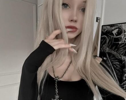 Full leaked Gay sissy boy private onlyfans photo