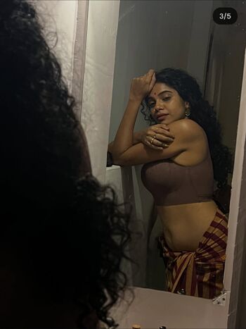 Full leaked Gayathri ajith private photo