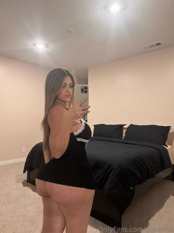 Full leaked Genbxnz private onlyfans photo